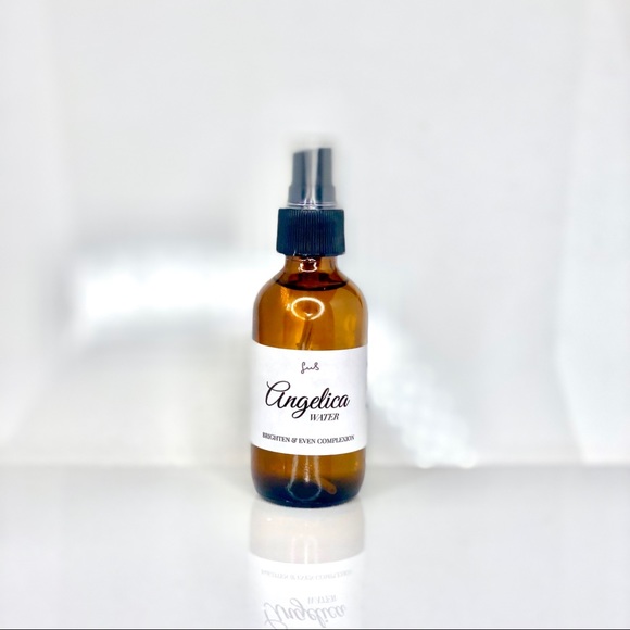 Angelica Water (face toner) - Picture 1 of 2
